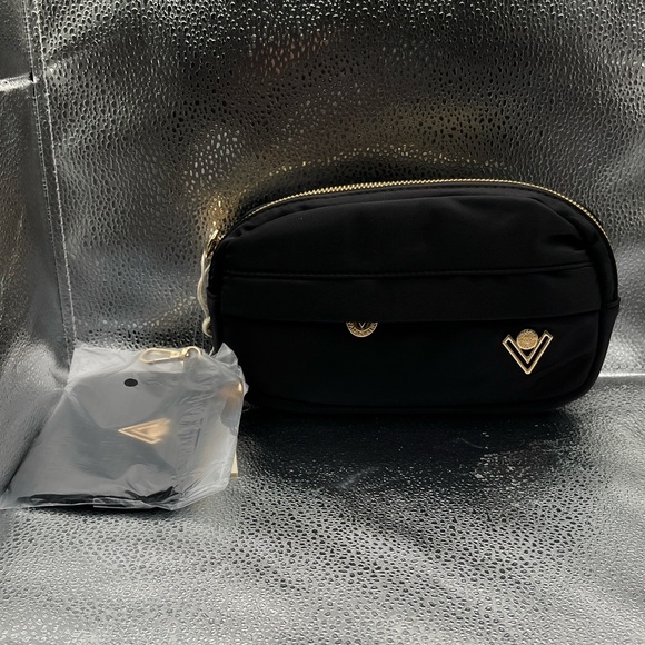 (NEW) VALENTINO ORLANDI Black V-LogoCrossbody Bag